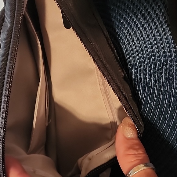 Fanny pack - Picture 3 of 4